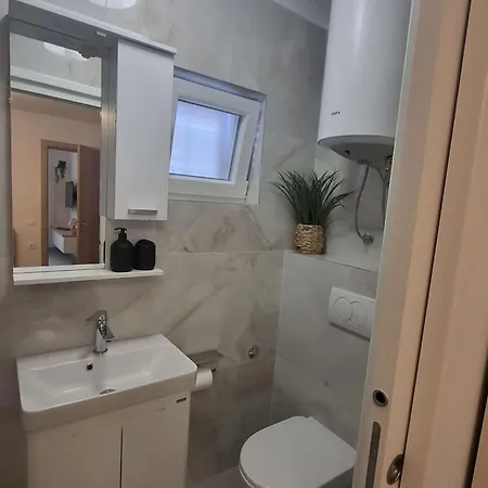 Jaki - One Bedroom With Garden View Appartamento Orebić