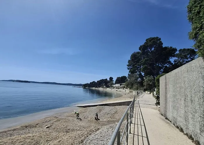 Apartmán Jaki - One Bedroom With Garden View